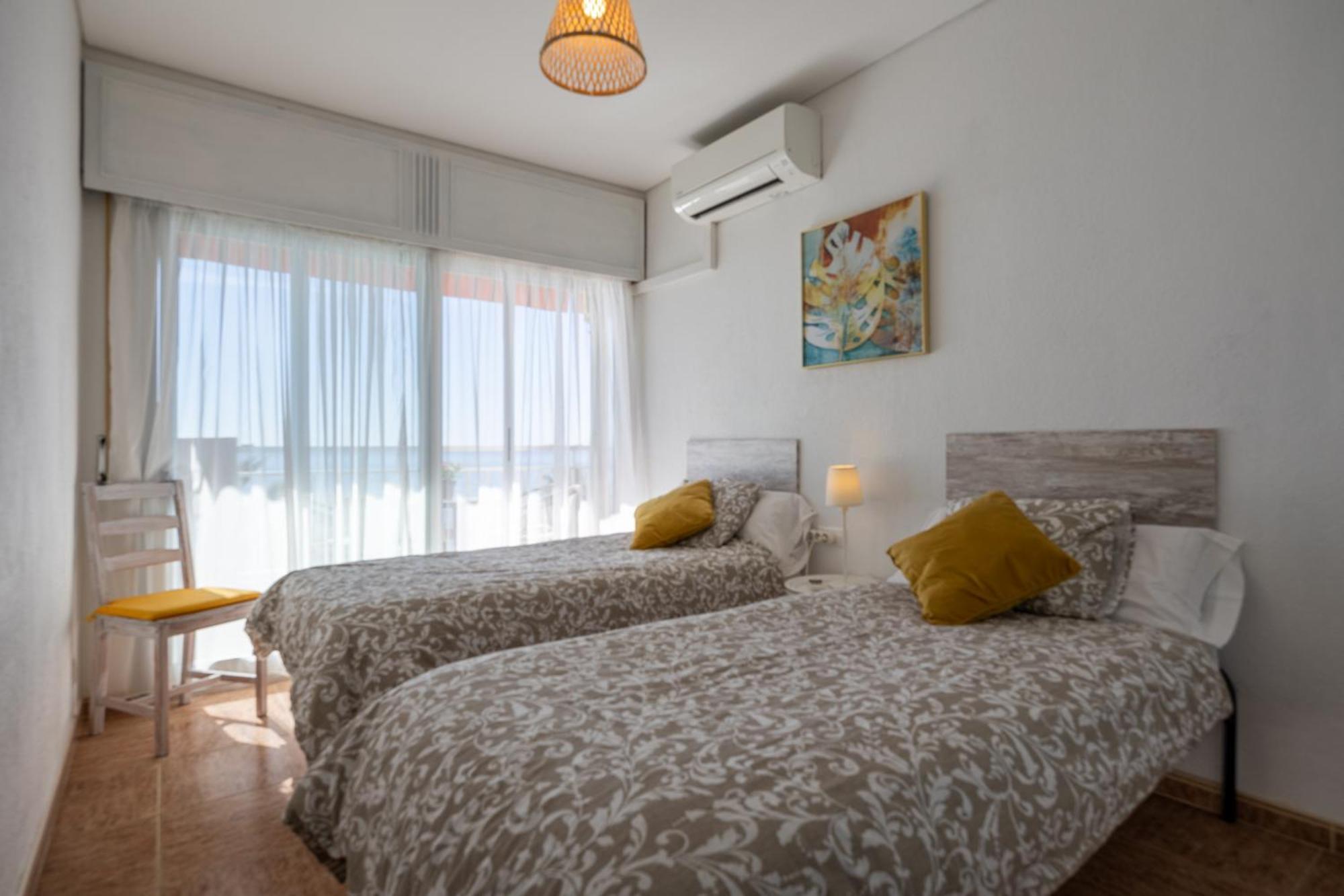 Apartamento Maxi Playa فوينخيرولا المظهر الخارجي الصورة