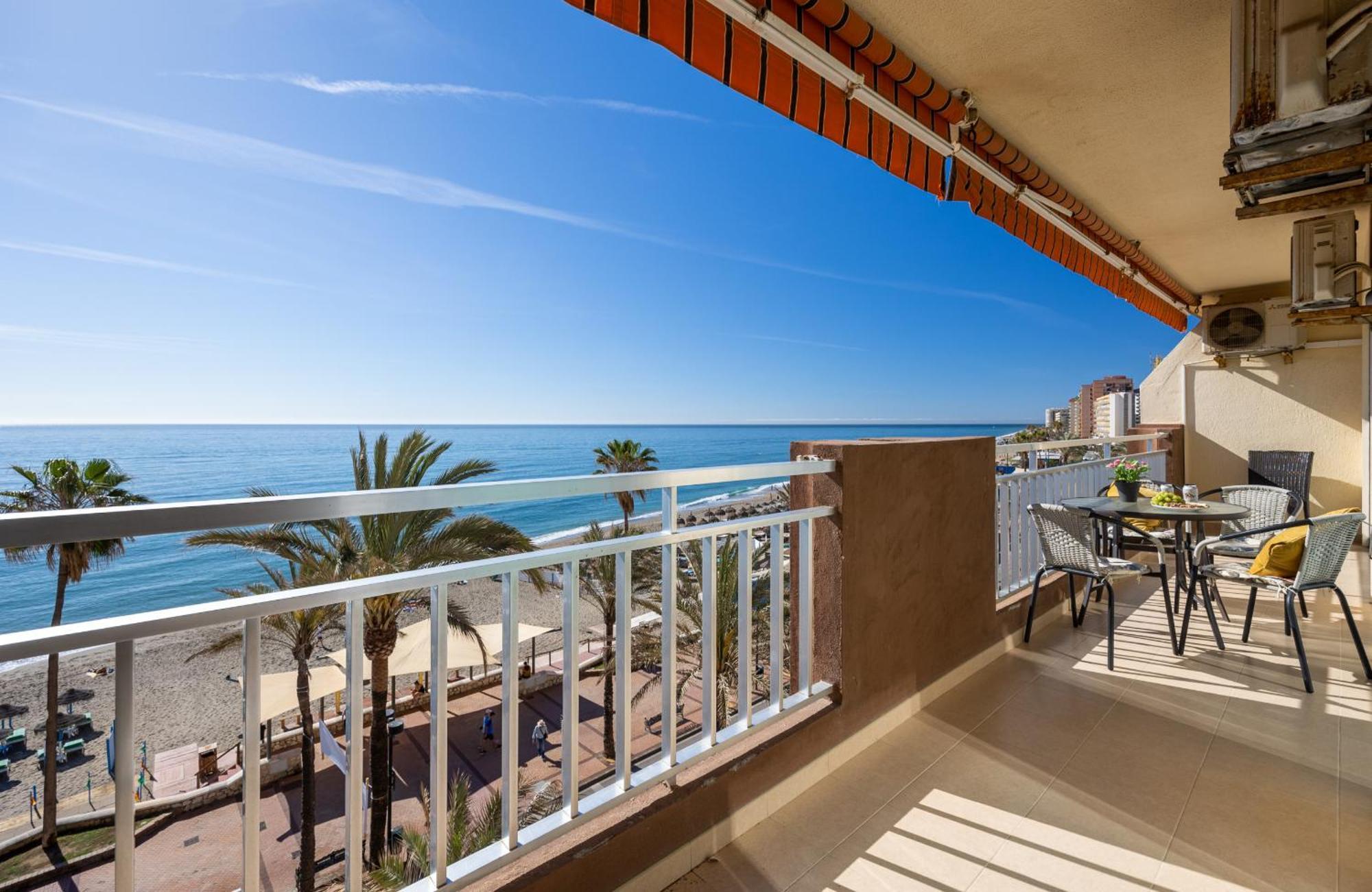 Apartamento Maxi Playa فوينخيرولا المظهر الخارجي الصورة